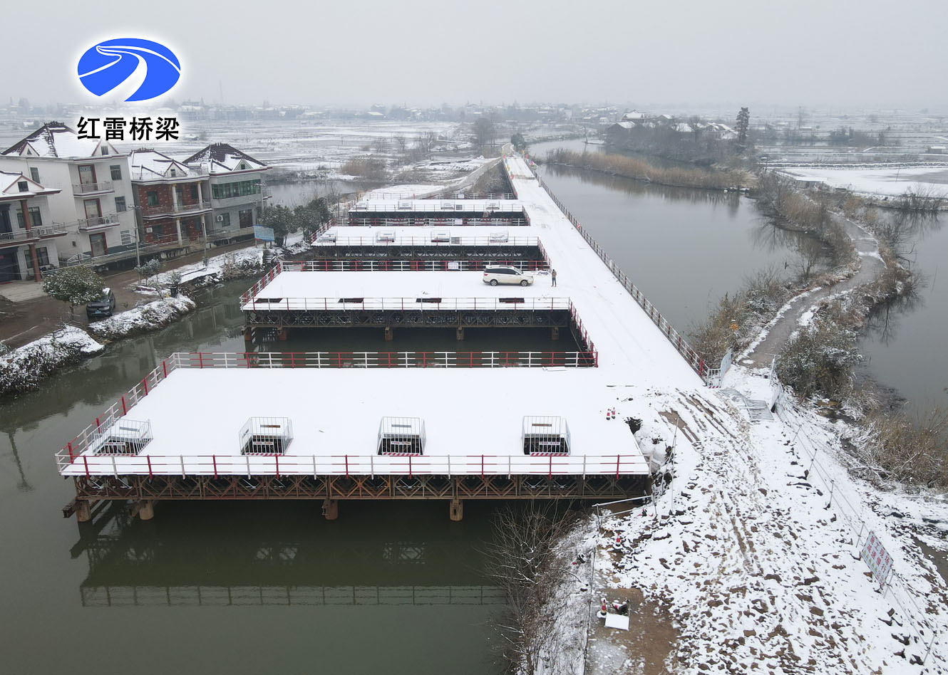 天天高速公路無(wú)為至安慶段3標(biāo)鋼便橋鋼板樁支護(hù)工程